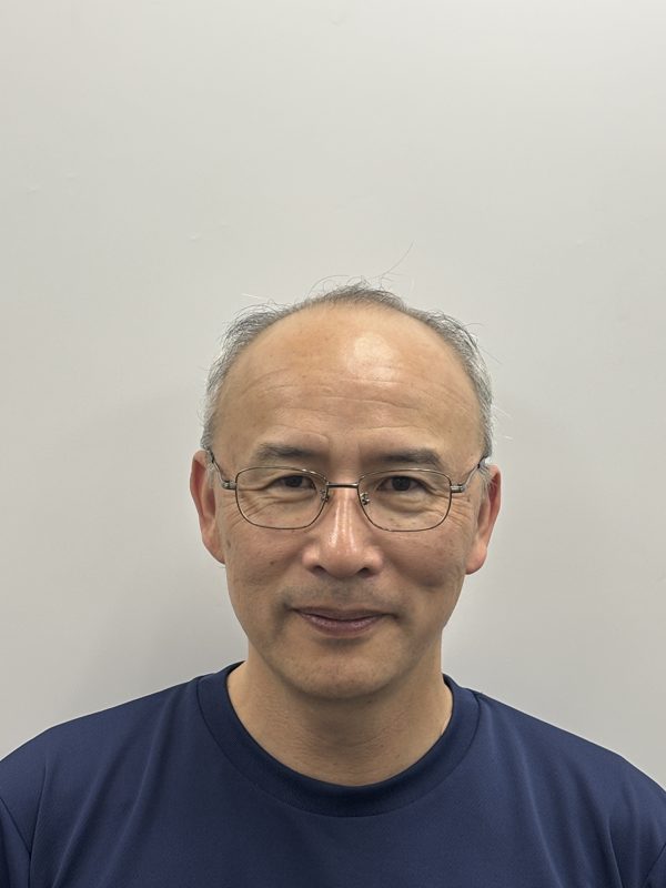 山田 文治