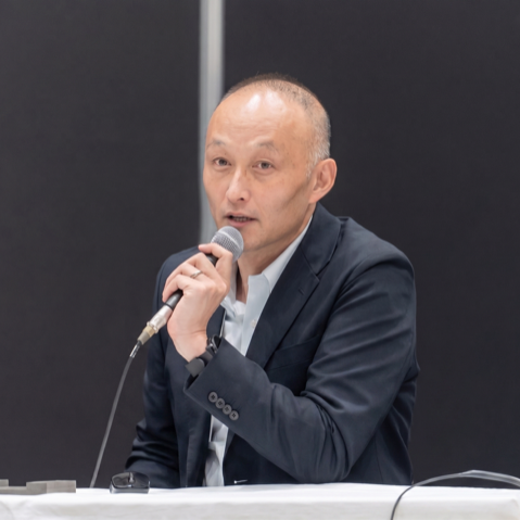 遠藤利哉